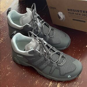 Women’s Oboz Footwear Arete Low Drizzle 7 regular